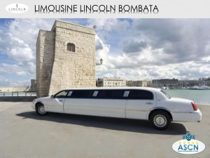 p 0046 300x225 Limousine Lincoln Bombata